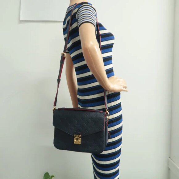 100% Authentic Louis Vuitton Metis Navy Monogram Leather Satchel - Picture 12 of 12